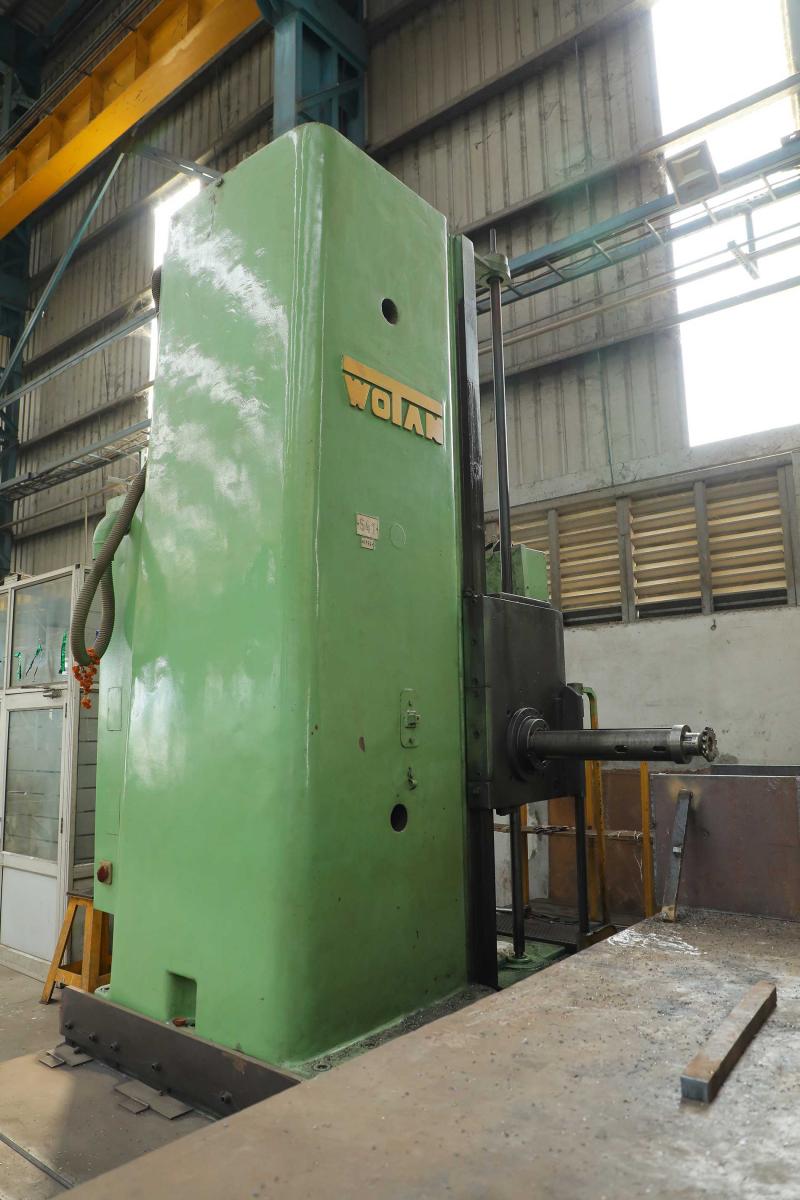 Horizontal Boring/ End Milling Machine